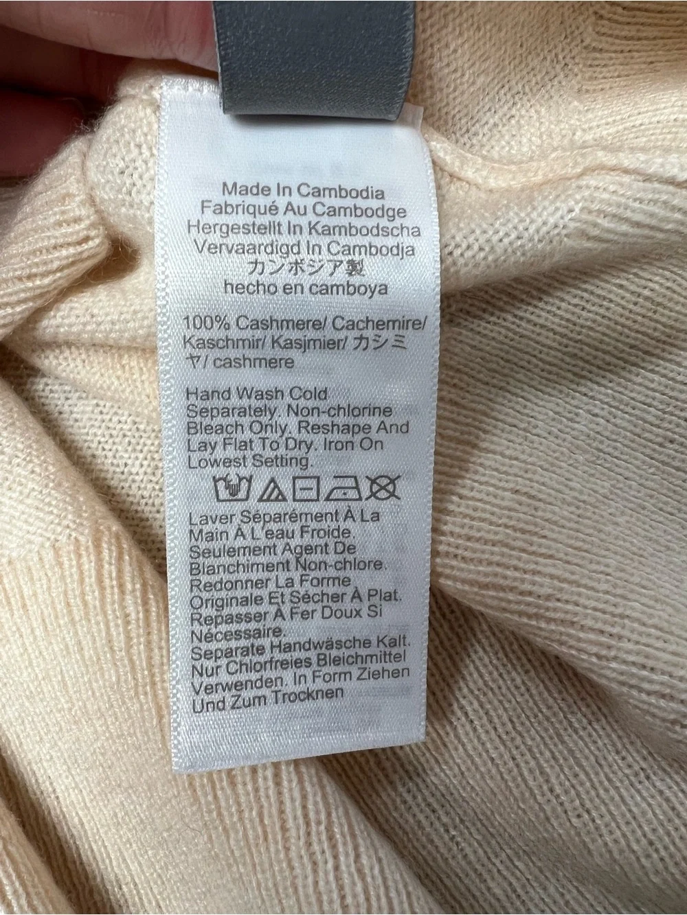 J. Crew Cashmere classic-fit crewneck sweater Heather Natural Cream Size Medium